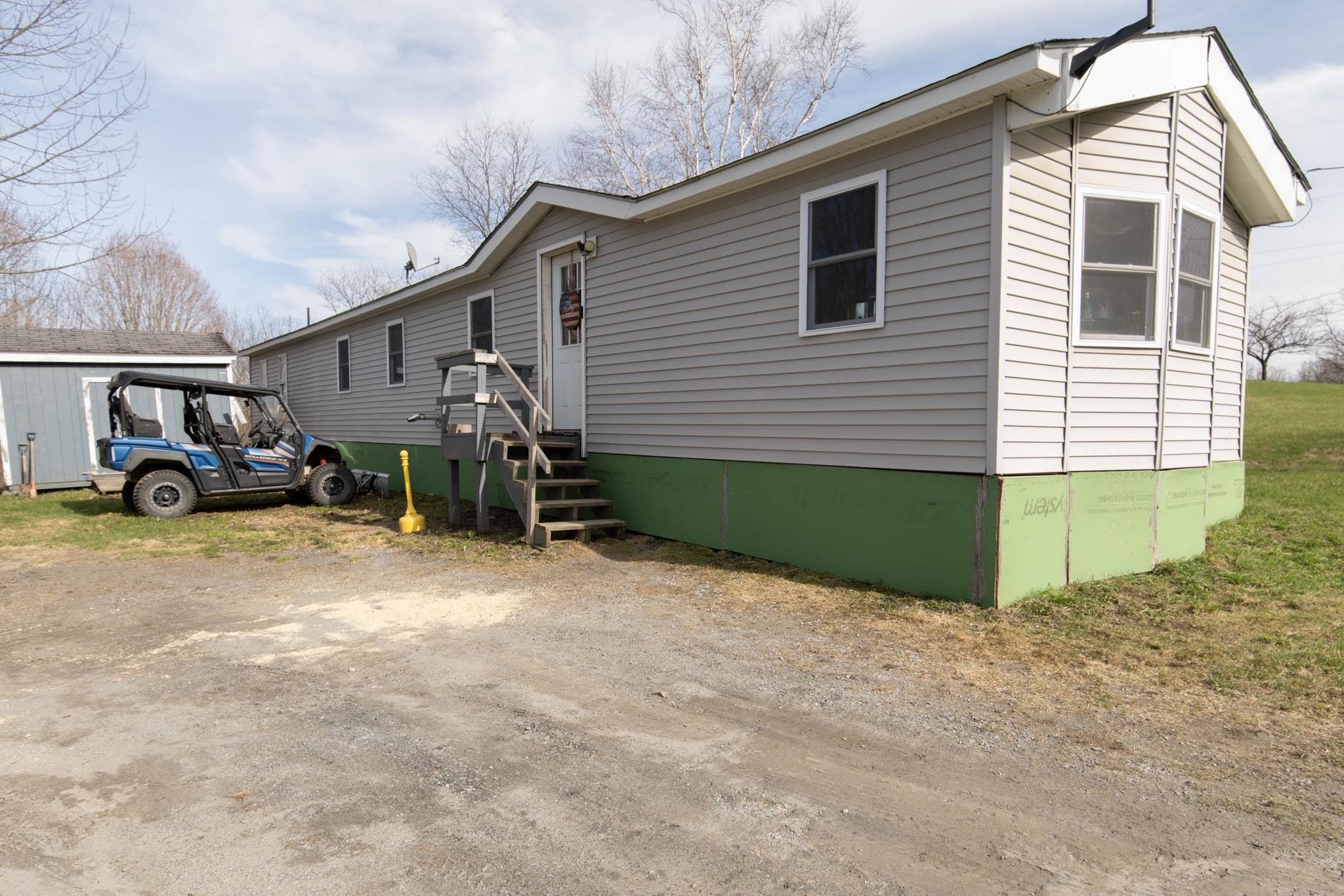 831 McCarthy Road Williamstown, VT 05654 - Photo 2 of 21