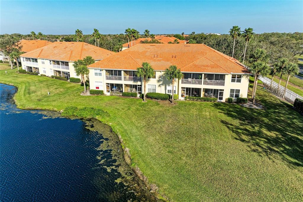 8422 Wethersfield Run, Unit 103 Lakewood Ranch, FL 34202 - Photo 39 of 99