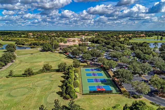 $279,750 | 8422 Wethersfield Run, Unit 103, Lakewood Ranch, FL 34202