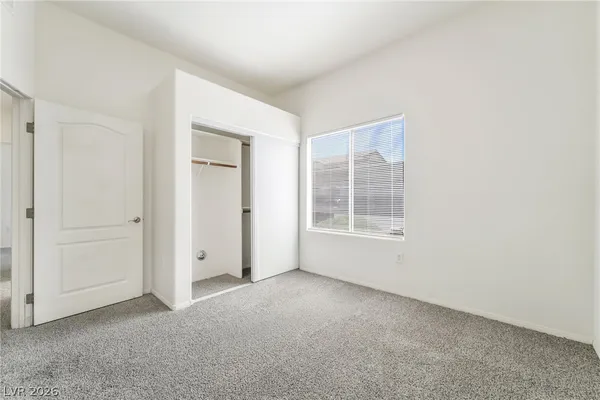 $1,700 | 2305 West Horizon Ridge Parkway, Unit 1011, Henderson, NV 89052