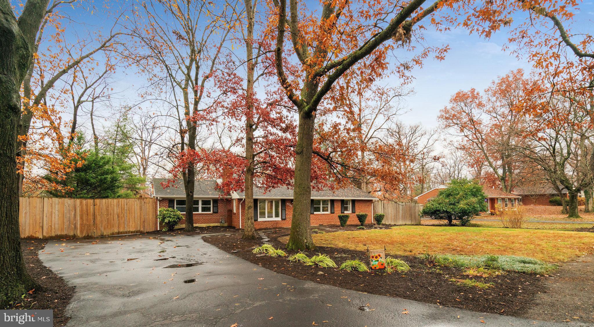 6705 Greenleaf Street Springfield, VA 22150 - Photo 2 of 35 Gallery Image 2