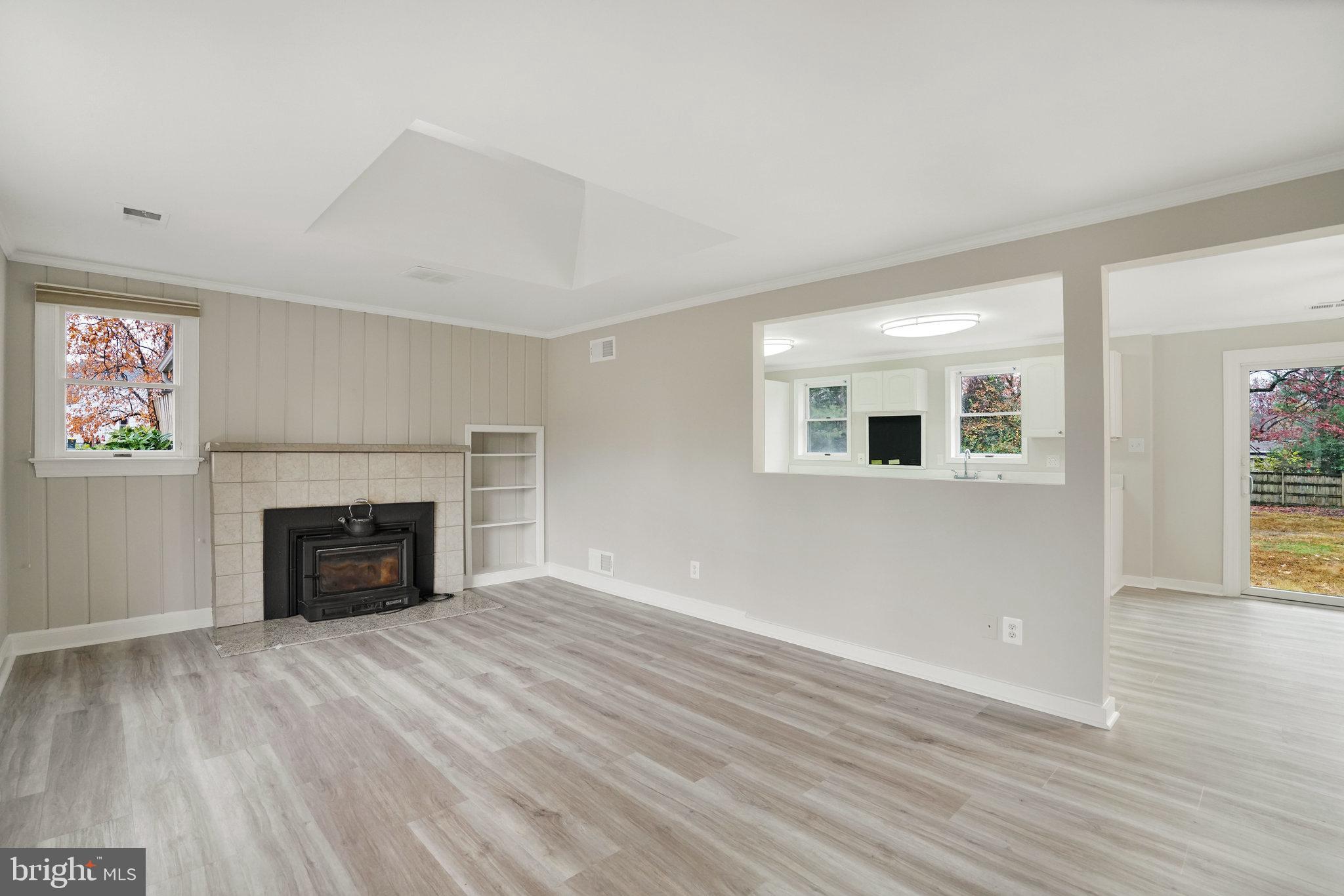 6705 Greenleaf Street Springfield, VA 22150 - Photo 5 of 35 Gallery Image 5