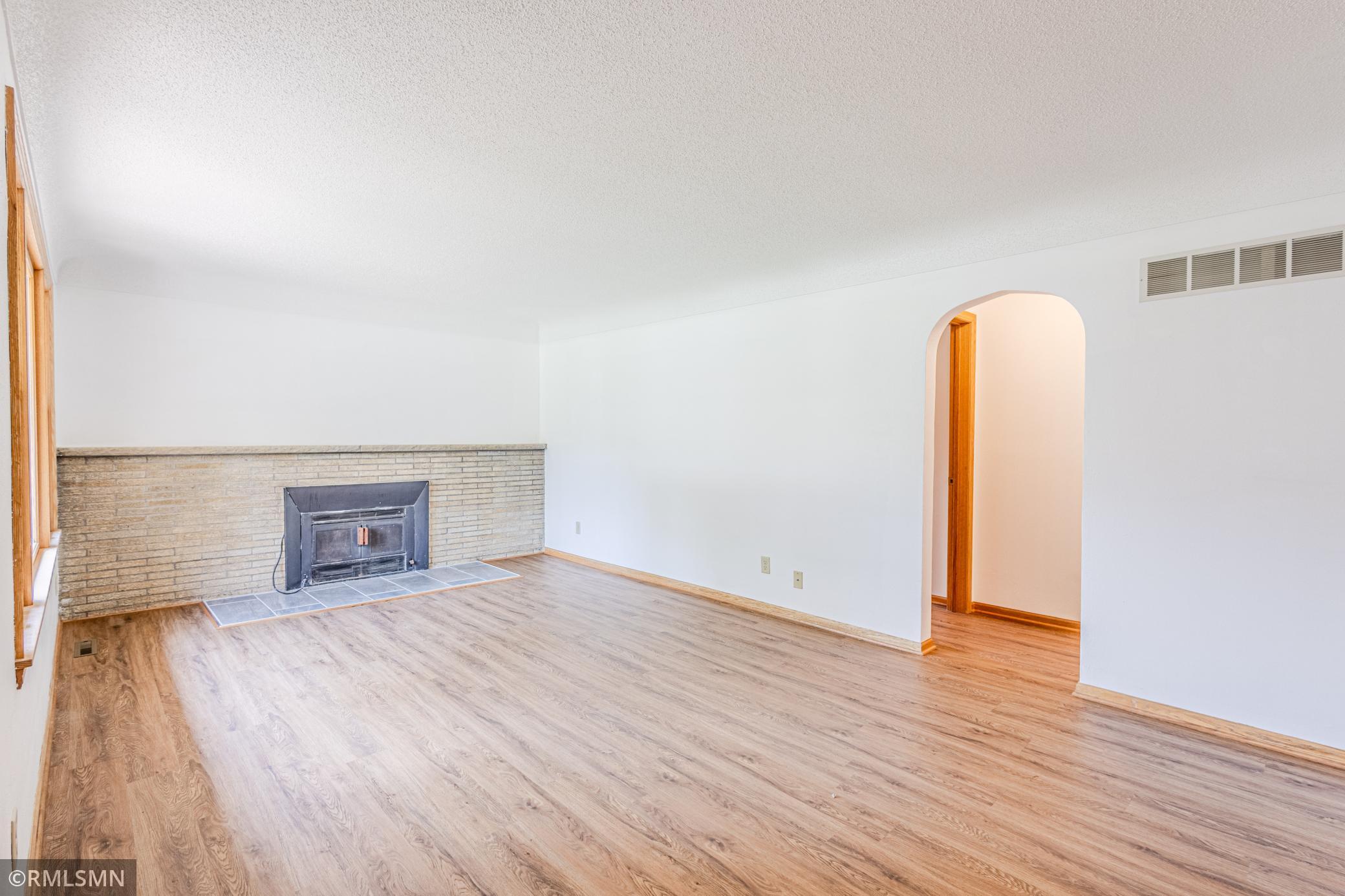 837 Monroe Street Anoka, MN 55303 - Photo 14 of 50