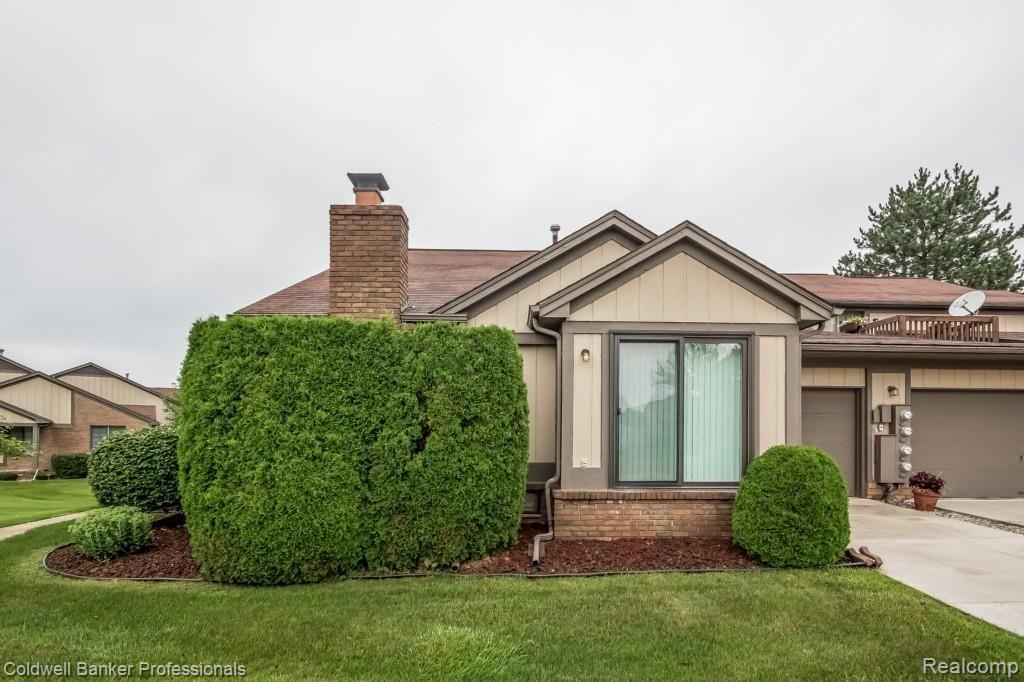 155 Meadow Ln Circle, Unit 21 Rochester Hills, MI 48307 - Photo 4 of 31
