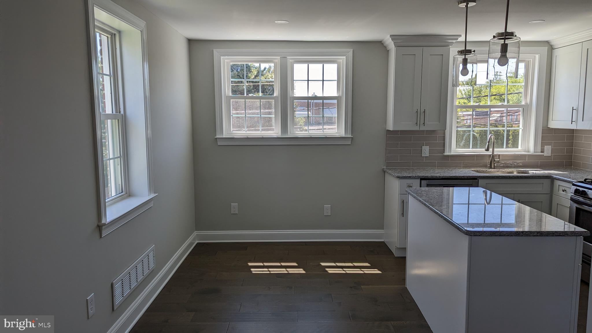 731 Michell Street Ridley Park, PA 19078 - Photo 8 of 32 Dining Area