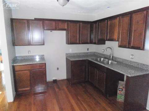 4830 Milett Road Fowlerville, MI 48836 - Photo 9 of 22 20386388-8.JPG