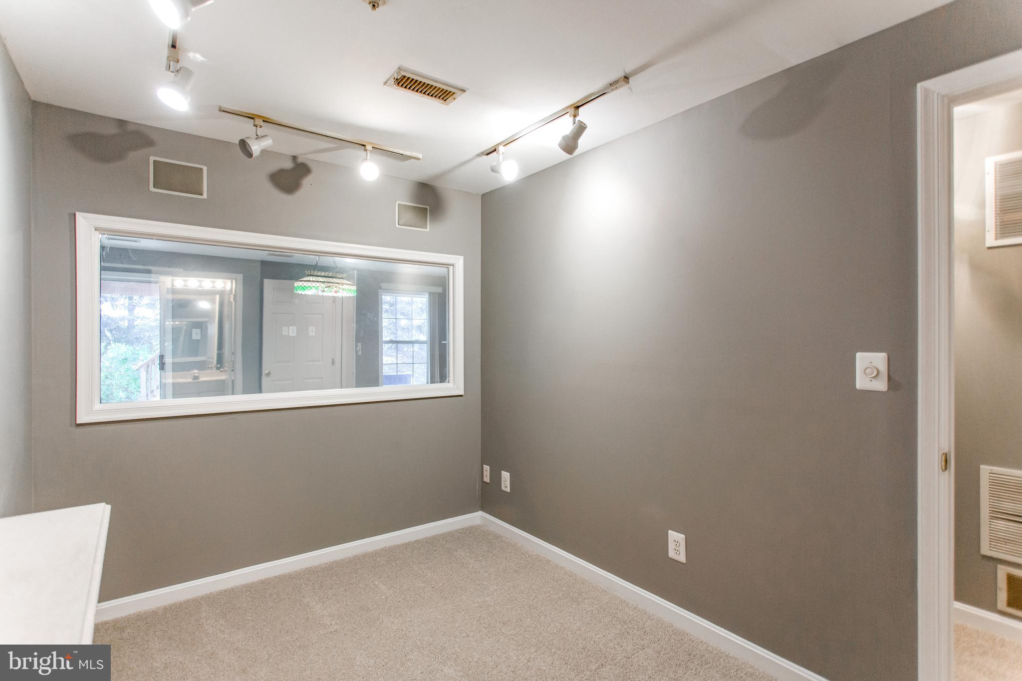 6244 Deep Earth Lane Columbia, MD 21045 - Photo 37 of 47