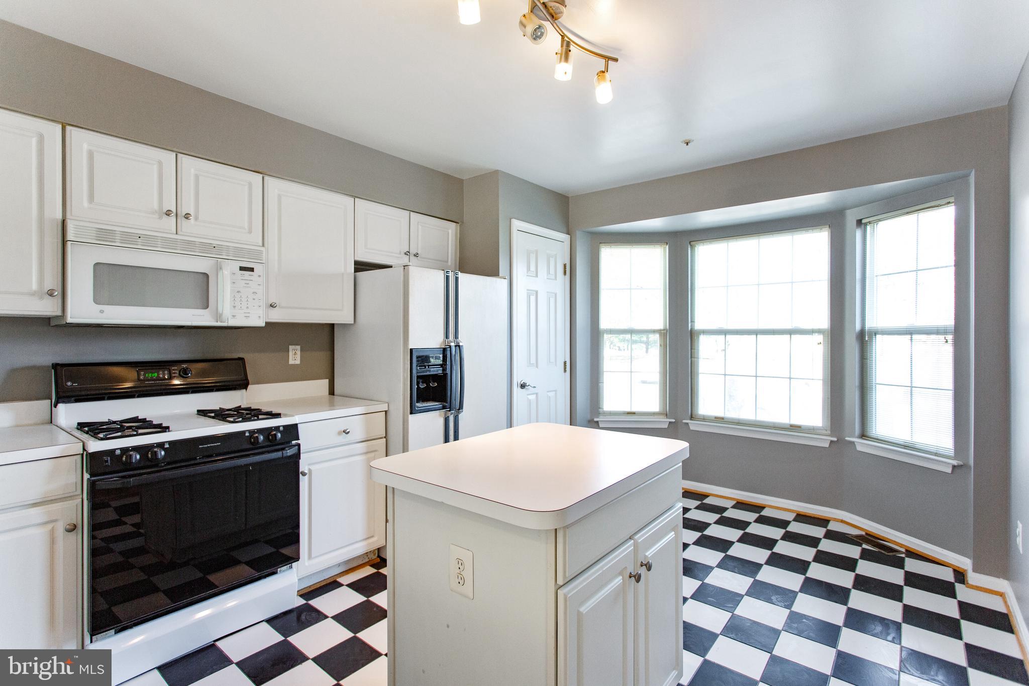 6244 Deep Earth Lane Columbia, MD 21045 - Photo 6 of 47