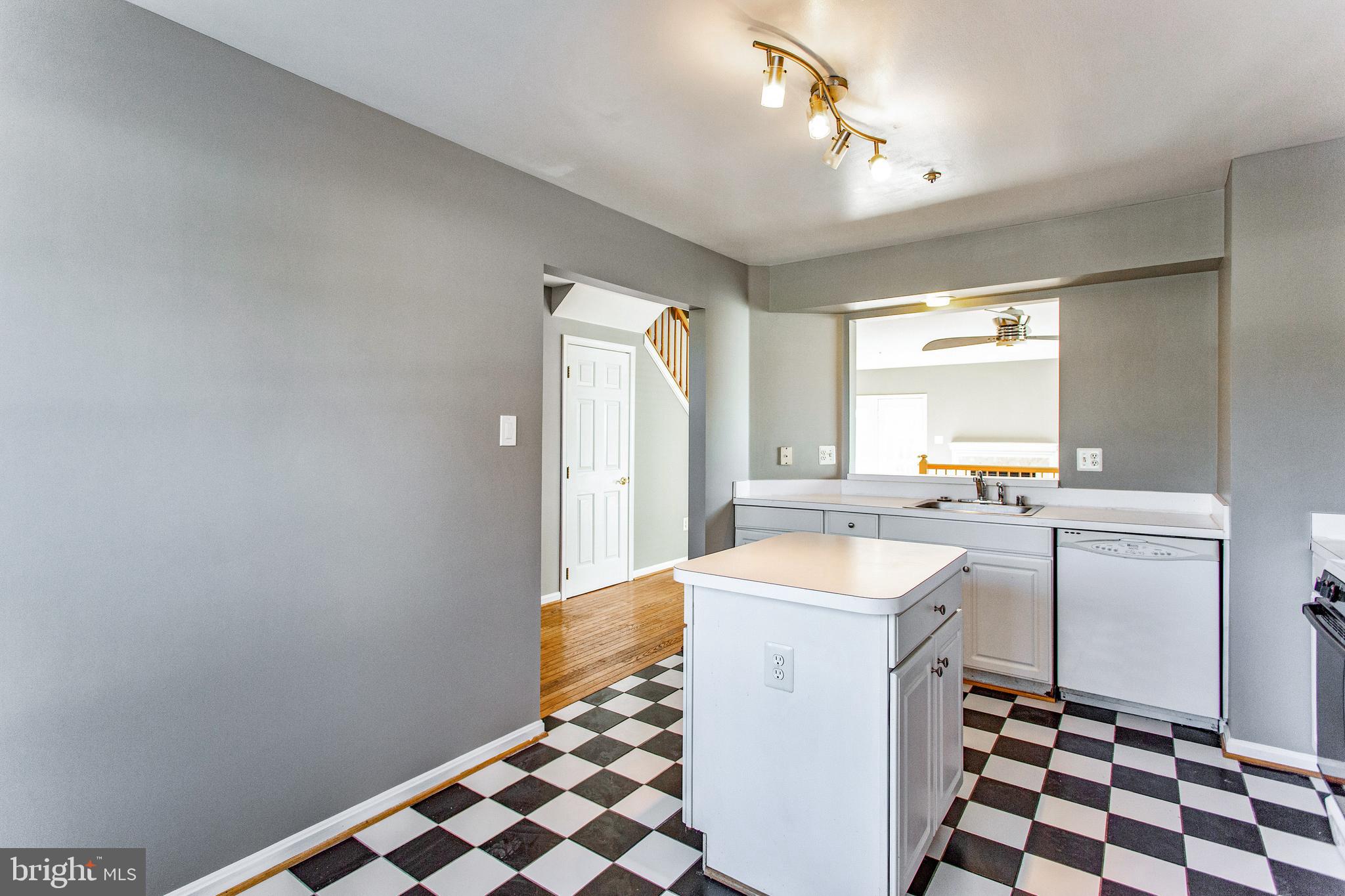 6244 Deep Earth Lane Columbia, MD 21045 - Photo 7 of 47