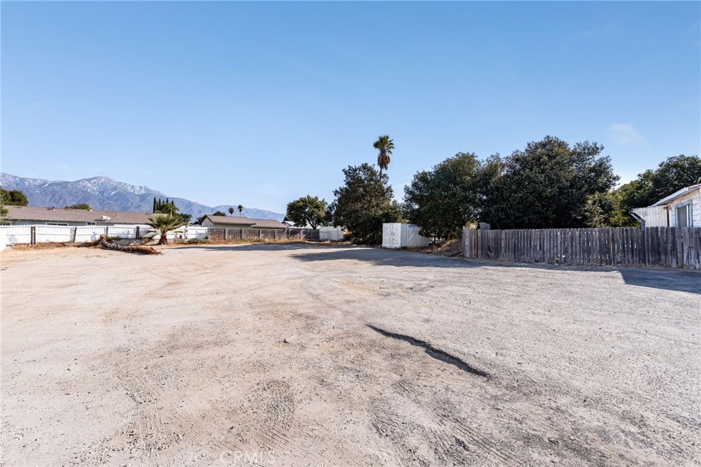 10026-10026 Foothill Boulevard Rancho Cucamonga, CA 91730 - Photo 25 of 34