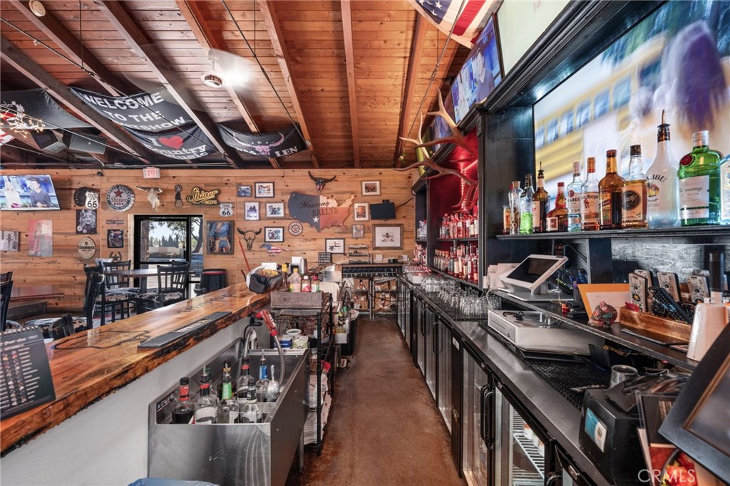 10026-10026 Foothill Boulevard Rancho Cucamonga, CA 91730 - Photo 5 of 34