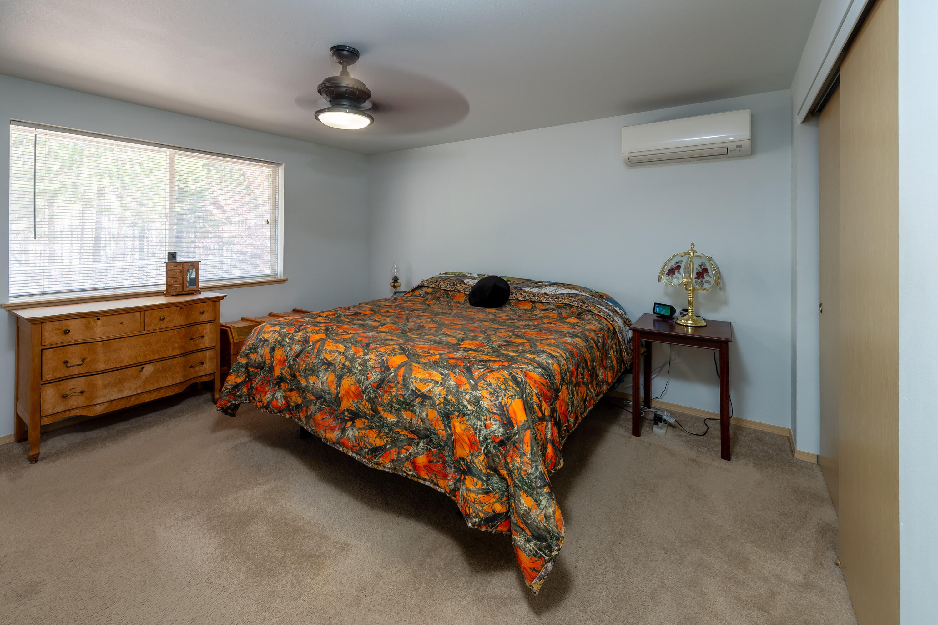 15610 Burgess Road La Pine, OR 97739 - Photo 9 of 33 TPark_3425_071625-HDR