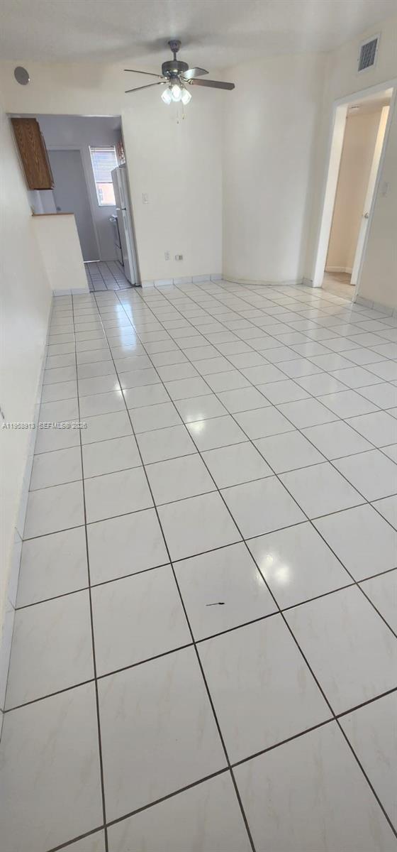 3670 Southwest 10th Street, Unit 10B Miami, FL 33135 - Photo 5 of 12 a view of a livingroom and window