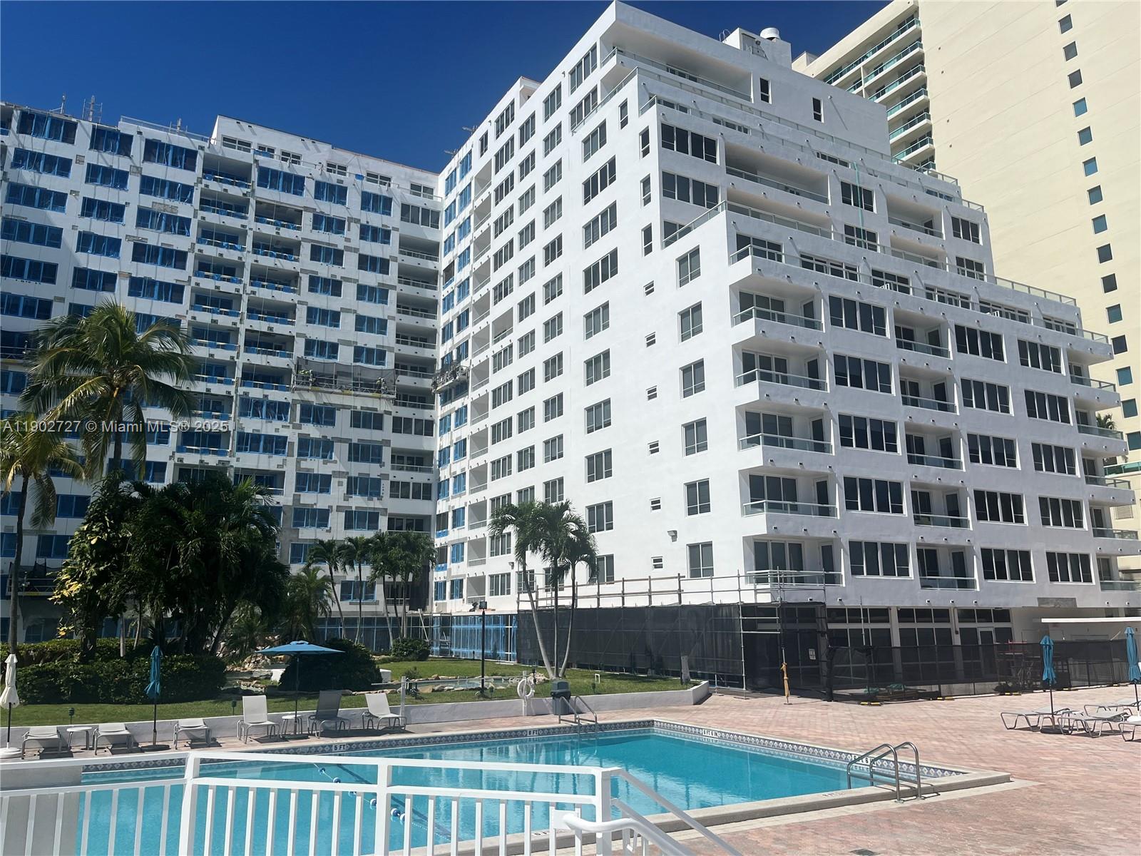 5005 Collins Avenue, Unit 923 Miami Beach, FL 33140 - Photo 17 of 17 a building view
