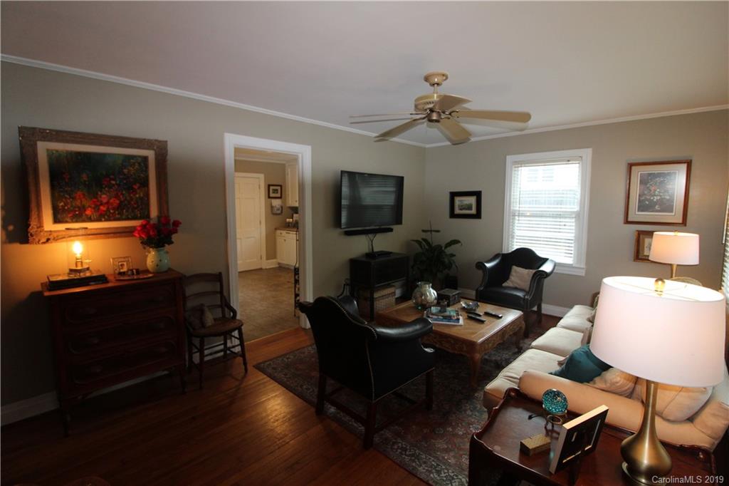 626 Hartness Road Statesville, NC 28677 - Photo 8 of 22 Gallery Image 8