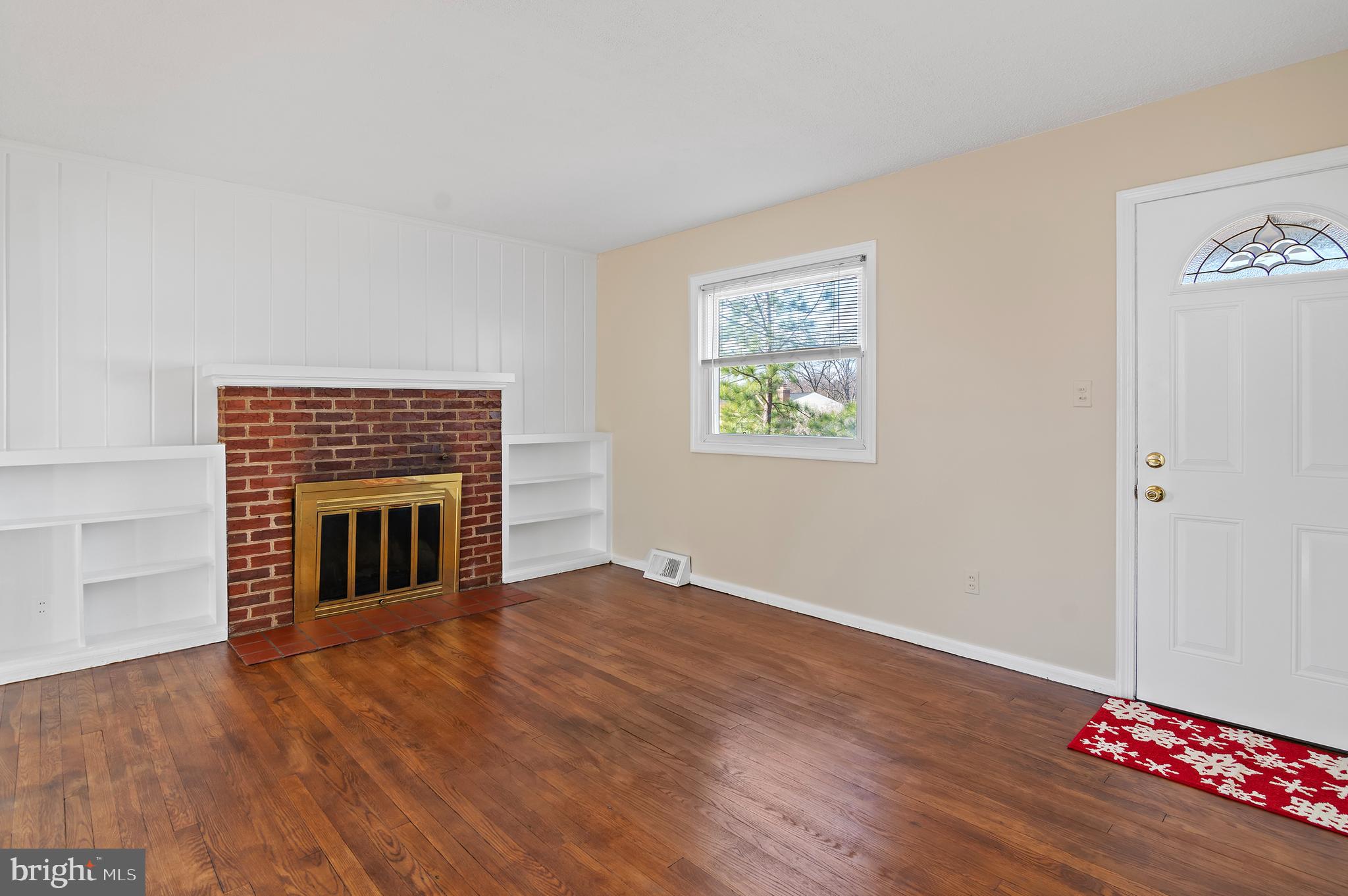 7773 Emerson Road Hyattsville, MD 20784 - Photo 3 of 25 Gallery Image 3