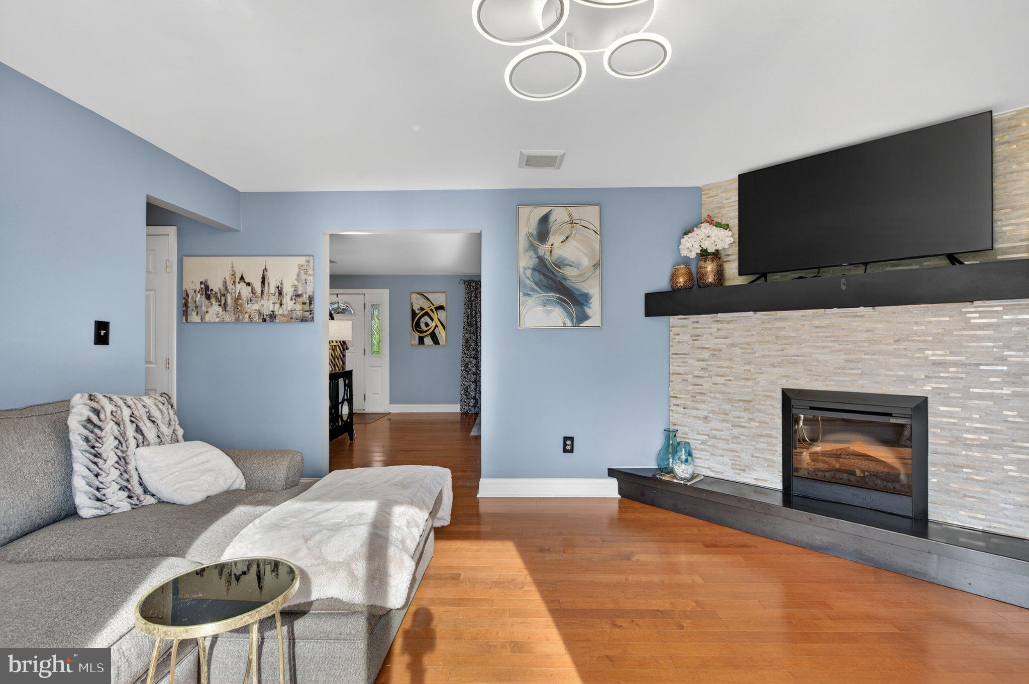 1100 South Valley Forge Road Lansdale, PA 19446 - Photo 14 of 43 Cozy living space with modern charm.