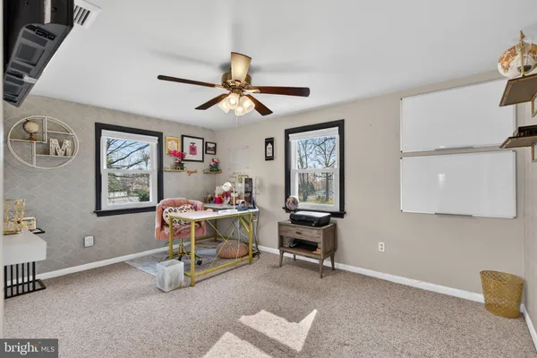 $650,000 | 1100 South Valley Forge Road, Lansdale, PA 19446