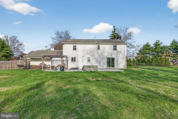 $650,000 | 1100 South Valley Forge Road, Lansdale, PA 19446