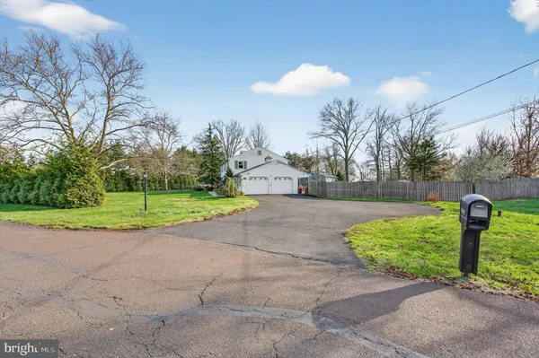 $650,000 | 1100 South Valley Forge Road, Lansdale, PA 19446