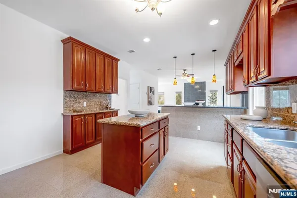$1,595,000 | 177 Lawson Place, Paramus, NJ 07652