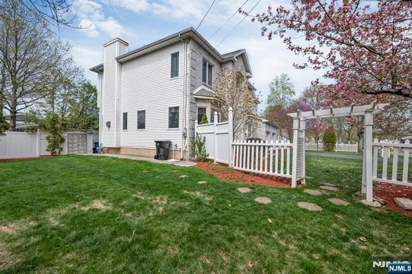 $1,595,000 | 177 Lawson Place, Paramus, NJ 07652