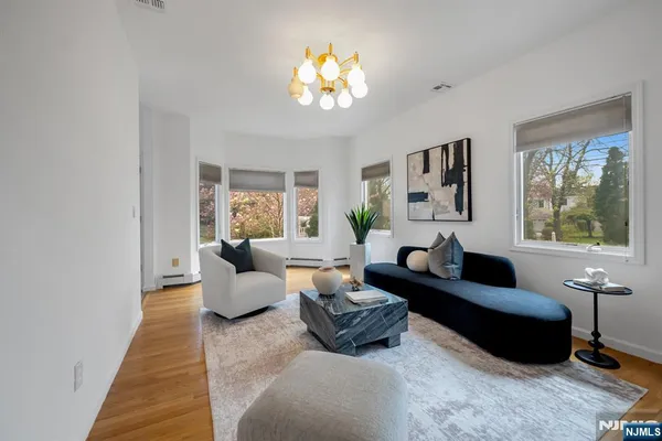$1,595,000 | 177 Lawson Place, Paramus, NJ 07652
