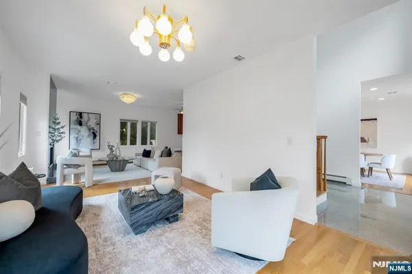 $1,595,000 | 177 Lawson Place, Paramus, NJ 07652