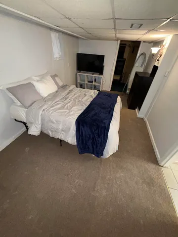 $1,800 | 30 Danforth Avenue, Unit 1, Jersey City, NJ 07305