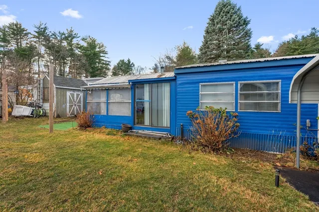 $99,999 | 6 B Street, Merrimac, MA 01860