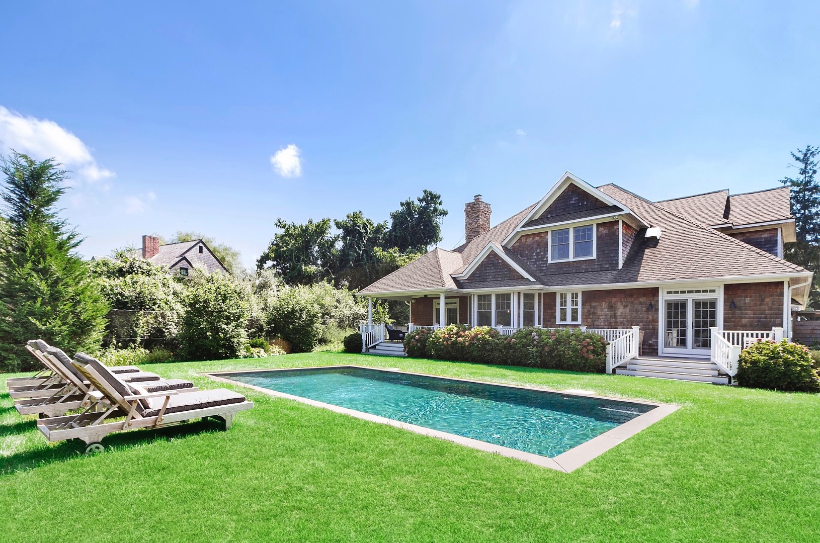 270 Ferry Road Sag Harbor, NY 11963 - Photo 2 of 45 Gallery Image 2