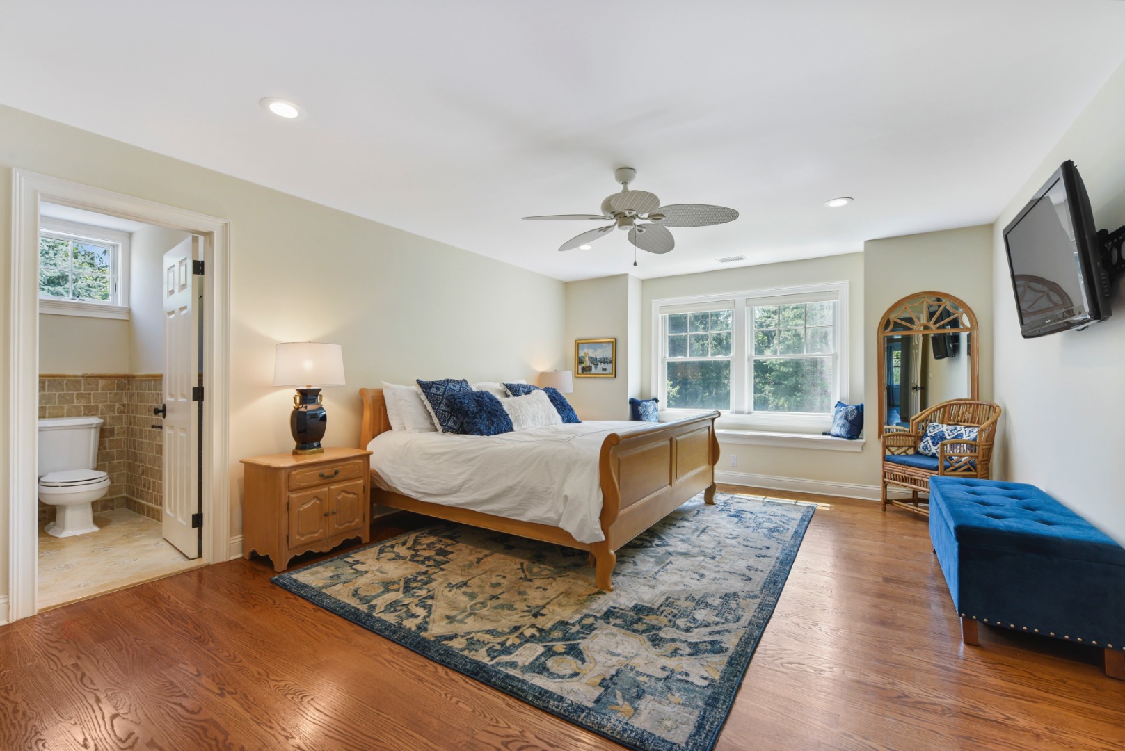 270 Ferry Road Sag Harbor, NY 11963 - Photo 30 of 45 Gallery Image 30