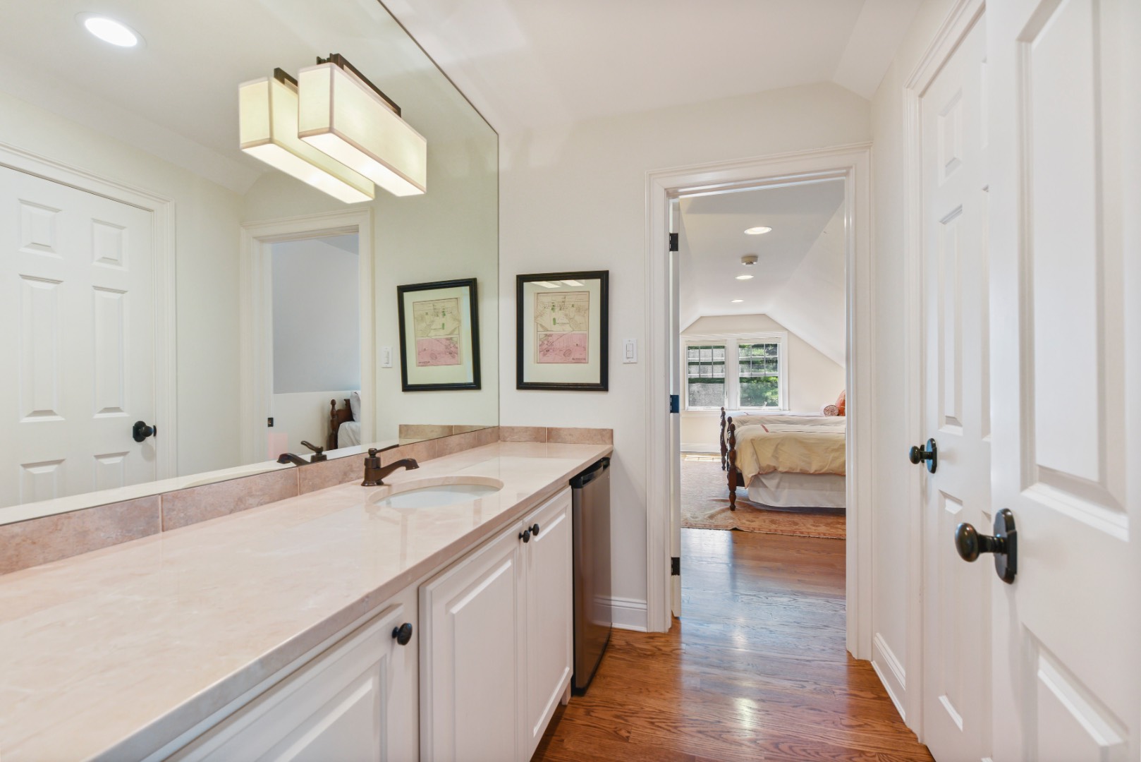270 Ferry Road Sag Harbor, NY 11963 - Photo 33 of 45 Gallery Image 33