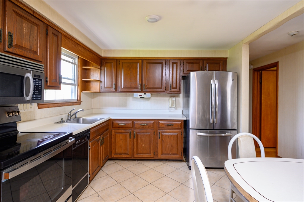 20 Festa Road Revere, MA 02151 - Photo 8 of 26 Gallery Image 8