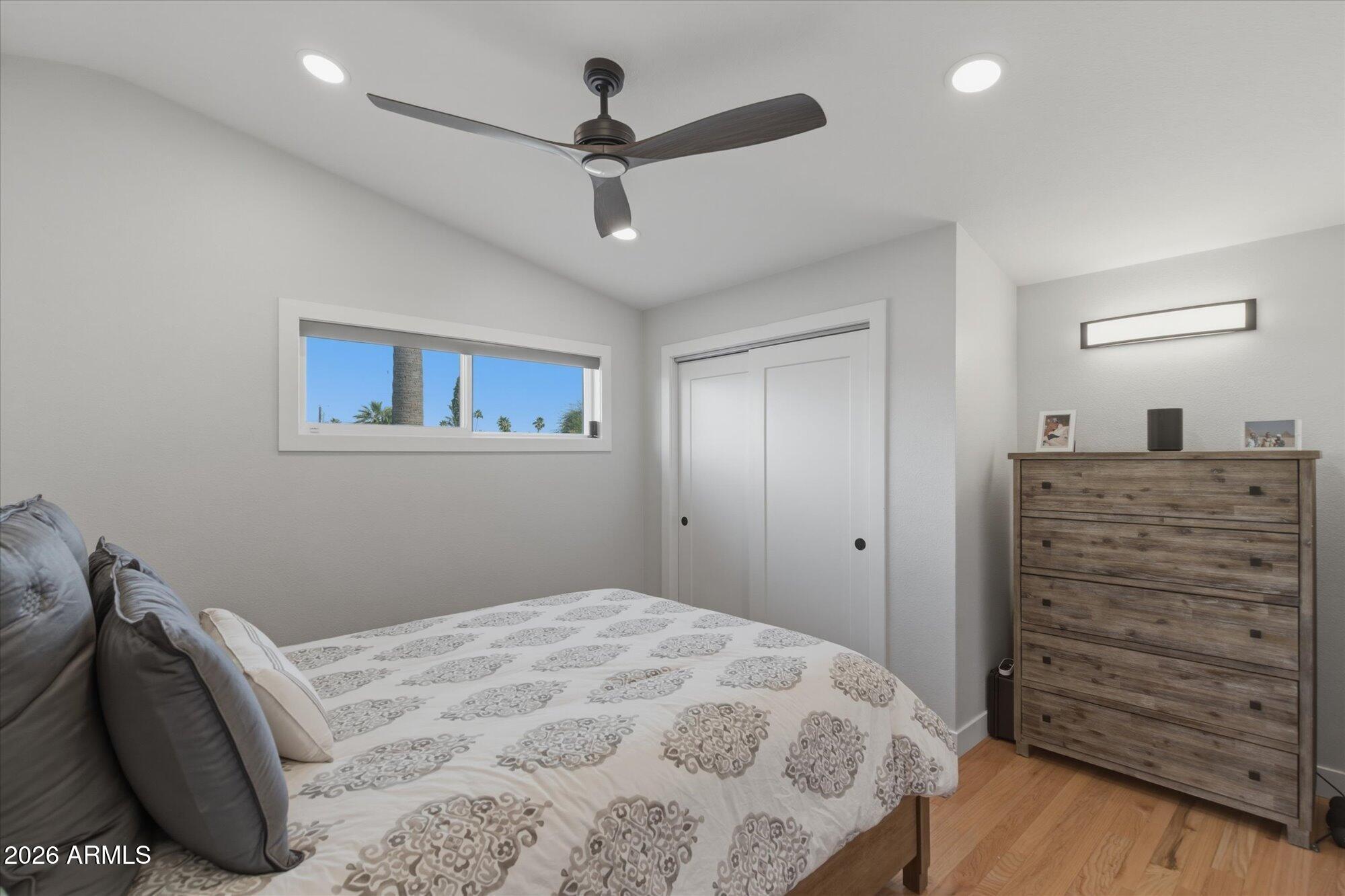 3929 East Mercer Lane Phoenix, AZ 85028 - Photo 12 of 29 Bedroom 2