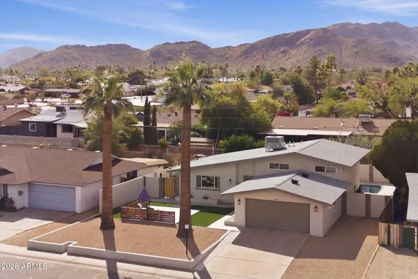 $790,000 | 3929 East Mercer Lane, Phoenix, AZ 85028