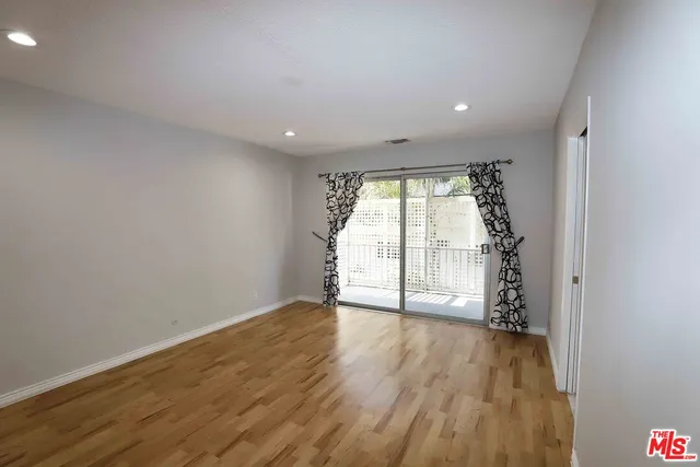 $3,650 | 1025 South Sherbourne Drive, Unit 4, Los Angeles, CA 90035