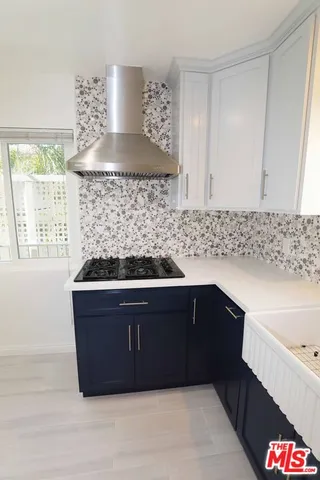 $3,650 | 1025 South Sherbourne Drive, Unit 4, Los Angeles, CA 90035