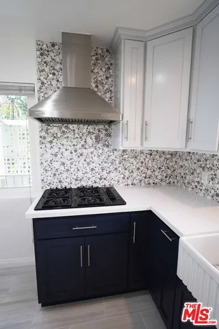 $3,650 | 1025 South Sherbourne Drive, Unit 4, Los Angeles, CA 90035