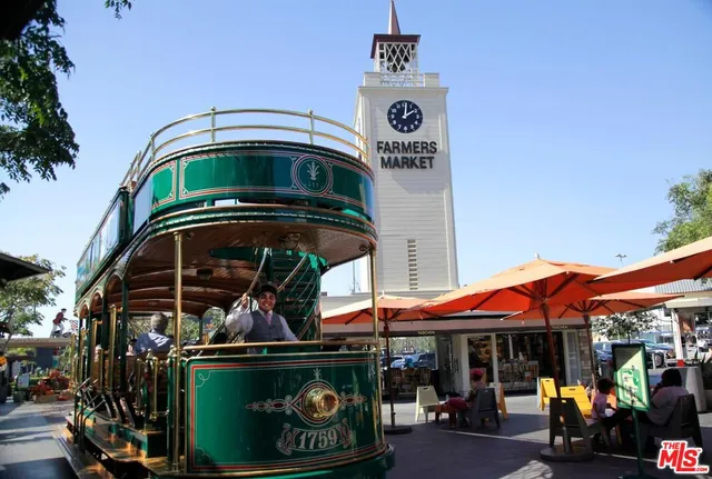 $3,650 | 1025 South Sherbourne Drive, Unit 4, Los Angeles, CA 90035