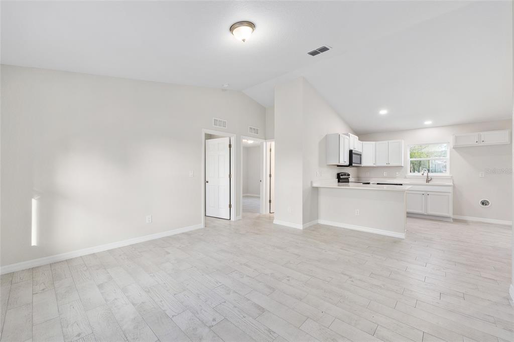 62 Walnut Court Ocala, FL 34480 - Photo 11 of 49