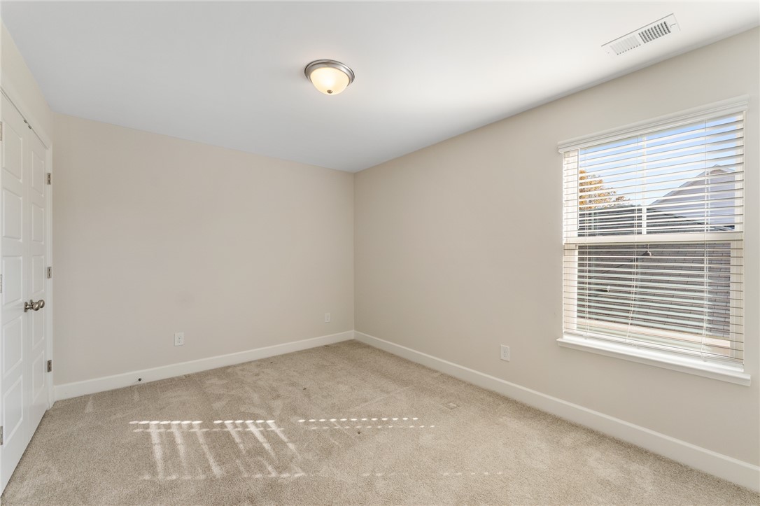 204 Ridgepark Lane Greenville, SC 29607 - Photo 32 of 39