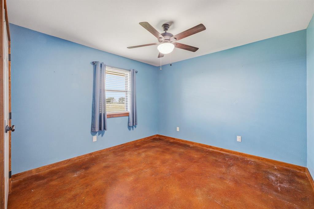 341 Wesley Chapel Road Jacksboro, TX 76458 - Photo 11 of 30