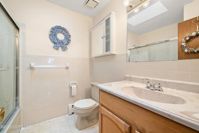 $315,000 | 24 Santiago Drive West, Toms River, NJ 08757