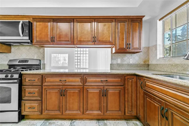 $899,000 | Undisclosed Address, Glendale, CA 91203