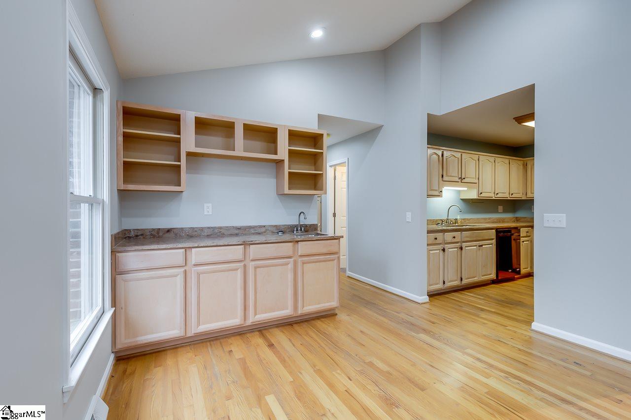 4150 Ridge Road Greer, SC 29651 - Photo 10 of 36