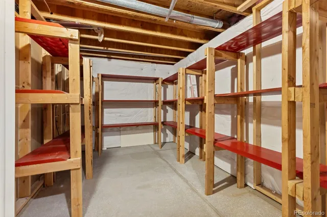 a view of an outdoor space