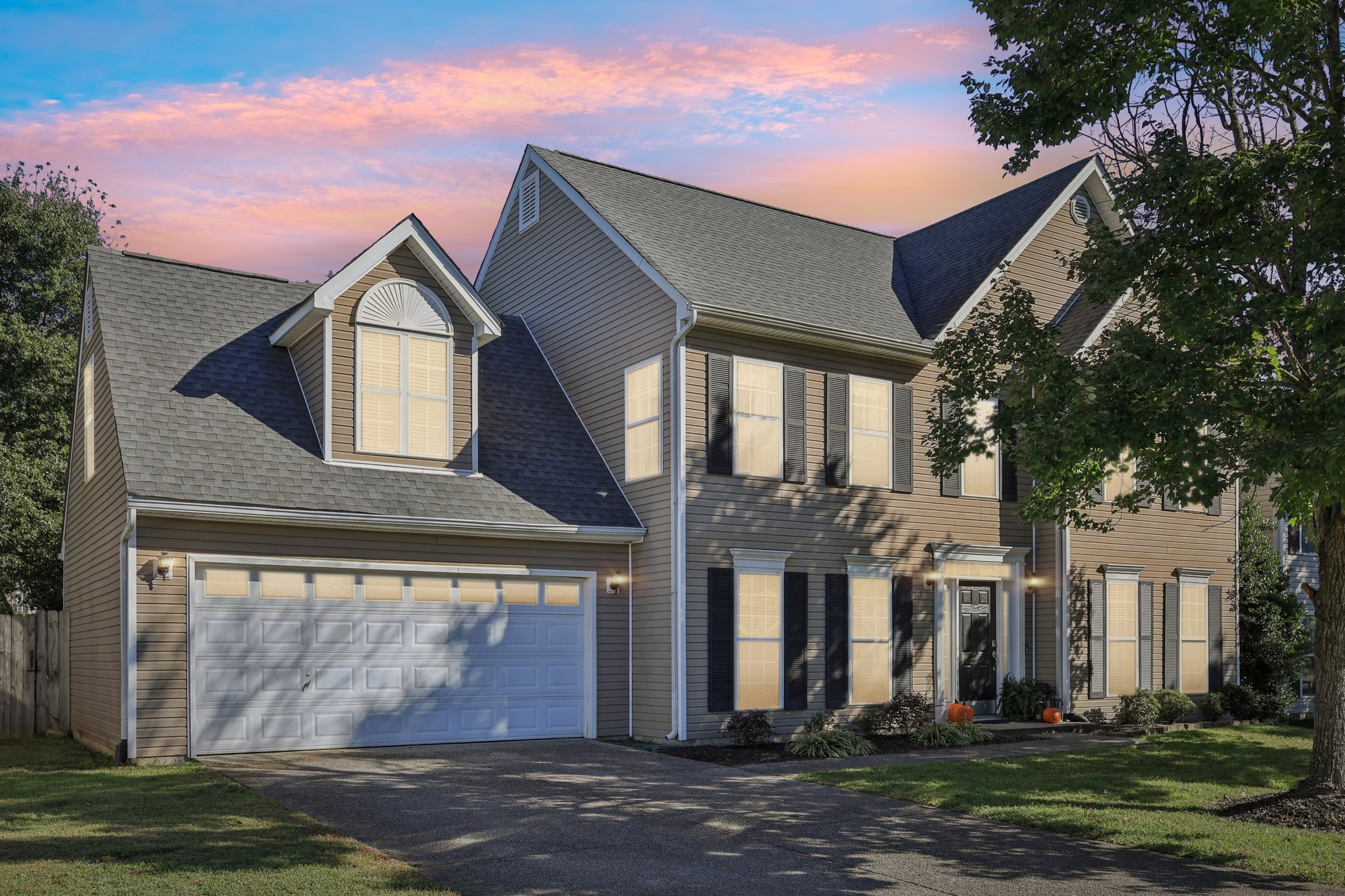 1613 Harrison Way Spring Hill, TN 37174 - Photo 2 of 38 front view of house with a yard