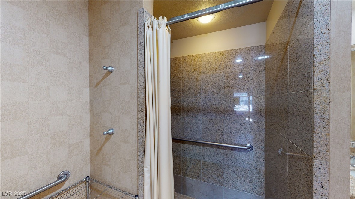 211 East Flamingo Road, Unit 202 Las Vegas, NV 89169 - Photo 16 of 25