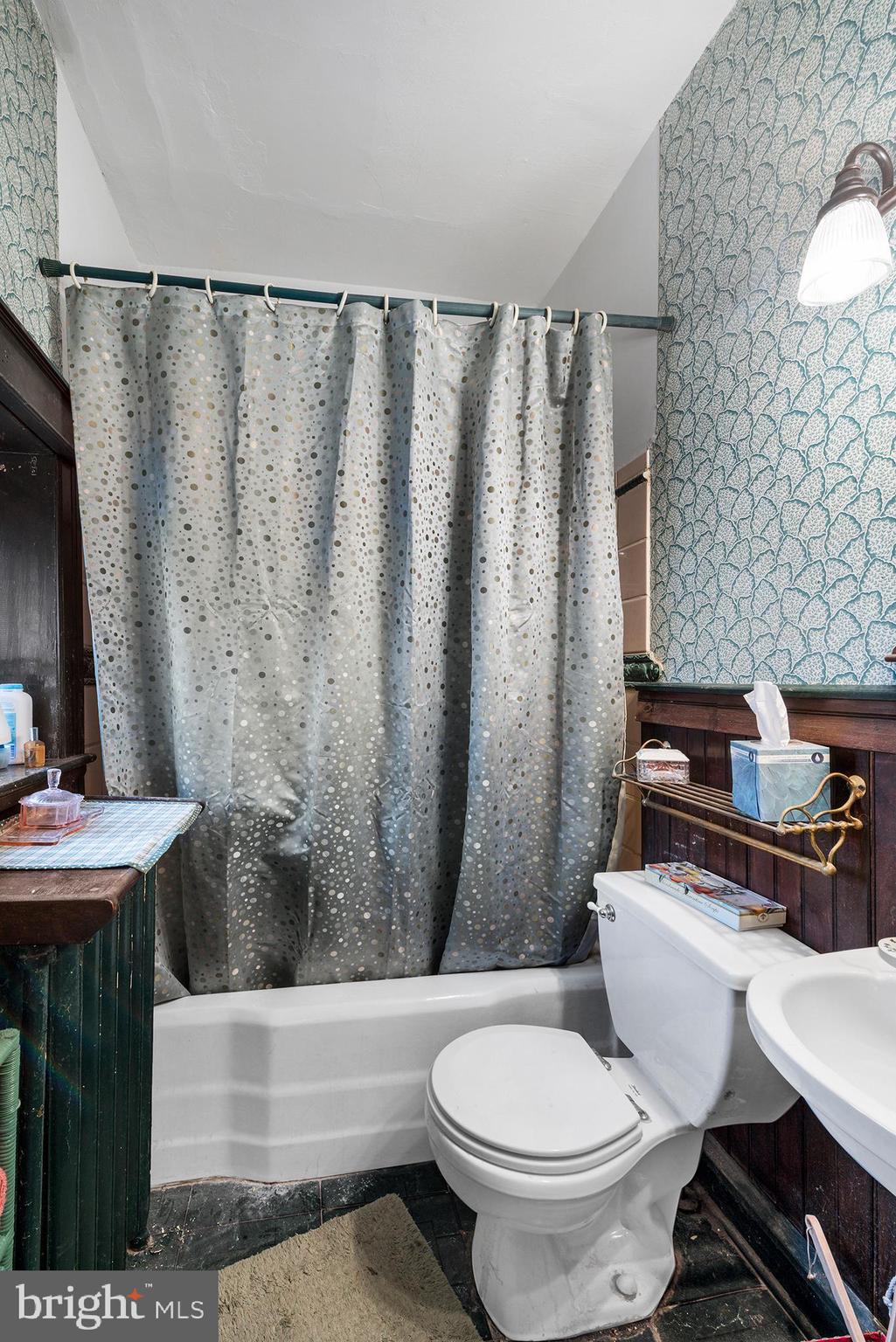 302 East Ridley Avenue Ridley Park, PA 19078 - Photo 9 of 17 Gallery Image 9
